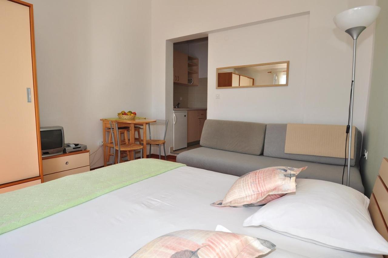 Anastazija Sea View Apartment Omis Exterior photo