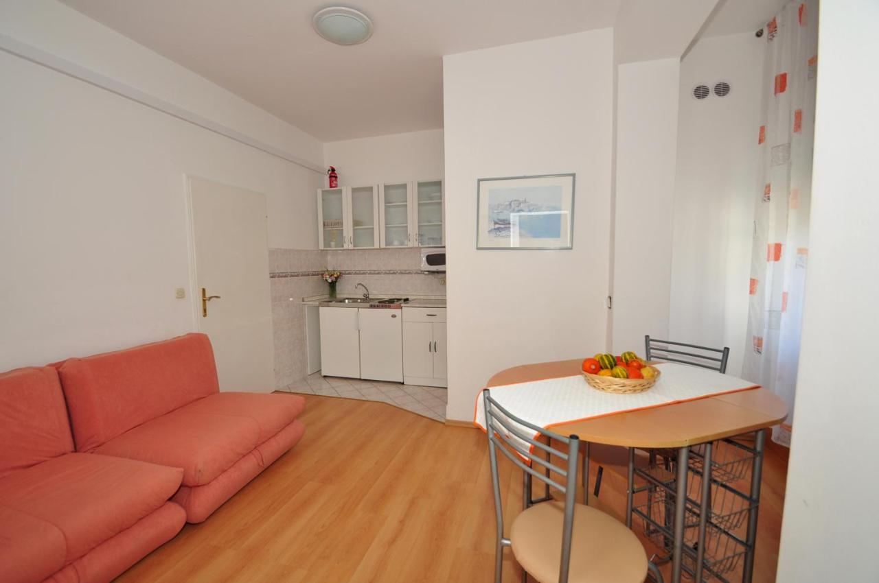 Anastazija Sea View Apartment Omis Exterior photo